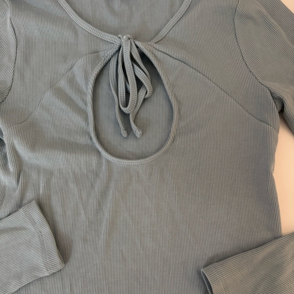 Aritzia Wilfred Harlequin Longsleeve Keyhole Top S - Picture 2 of 11
